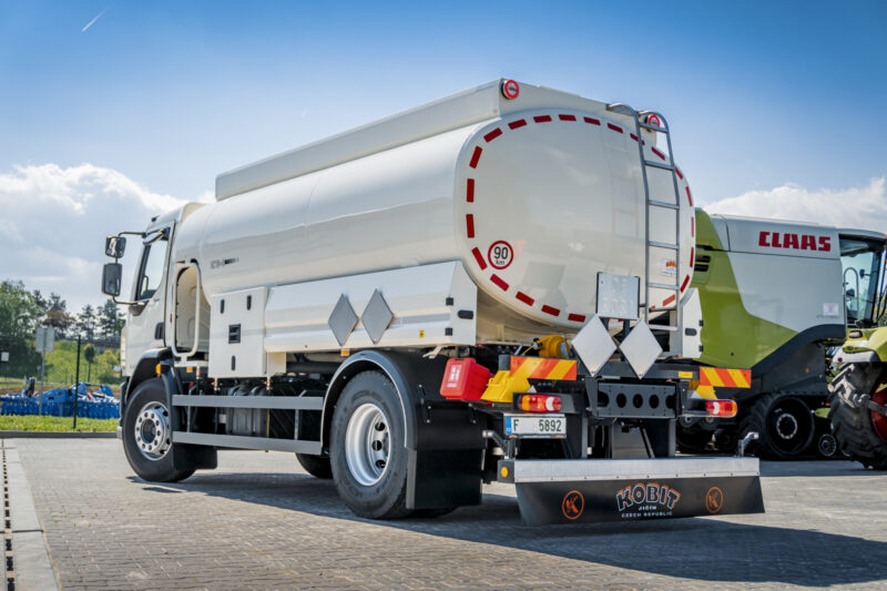 Tank Superstructures for Fuels CN 12–20