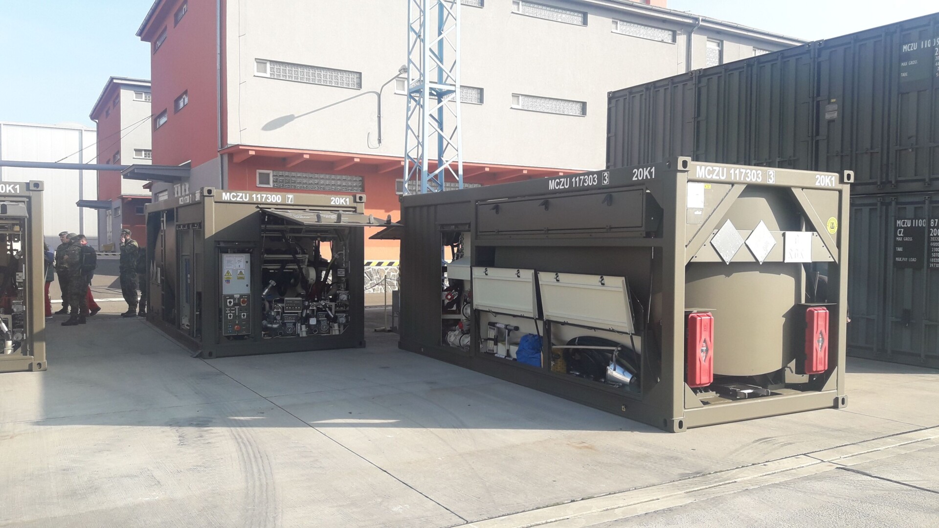 ISO 1C Tank Container with Fuel Dispensing Unit CN 10KN - Image 2
