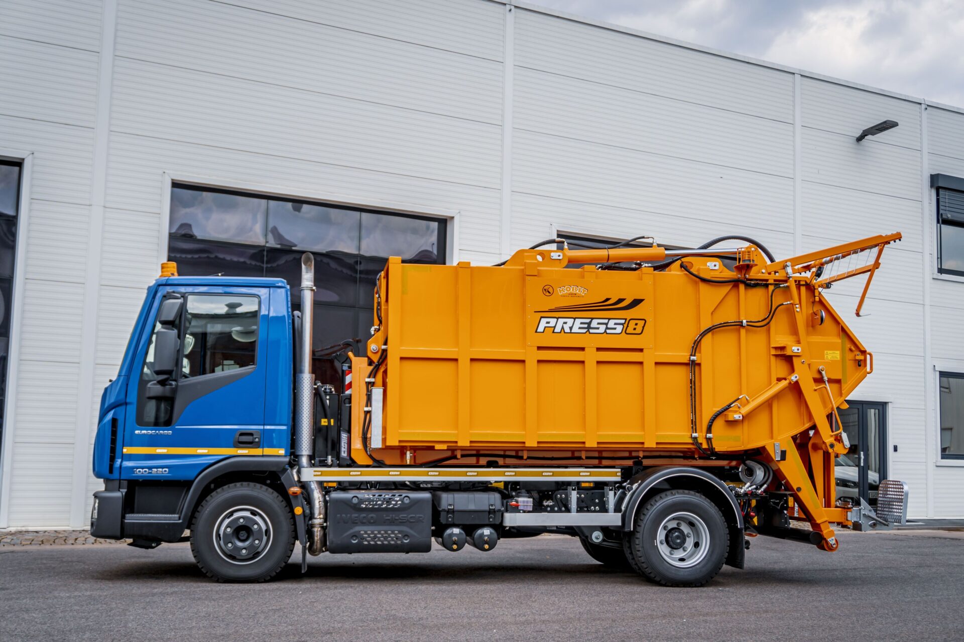 Municipal Solid Waste Collection Superstructure PRESKO – PRESS 6–14 - Image 12