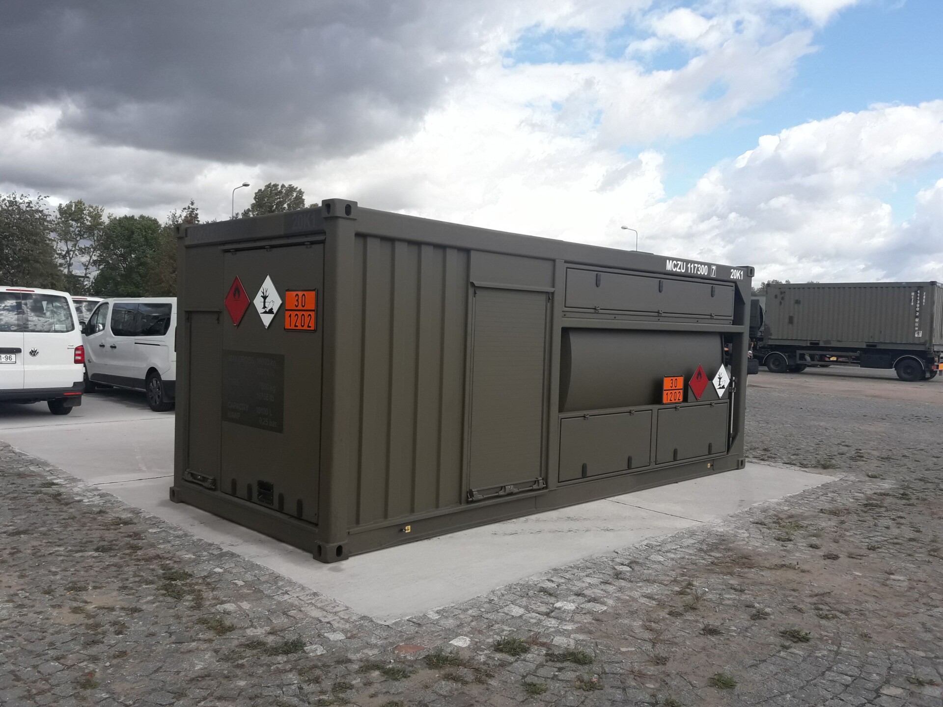 ISO 1C Tank Container with Fuel Dispensing Unit CN 10KN