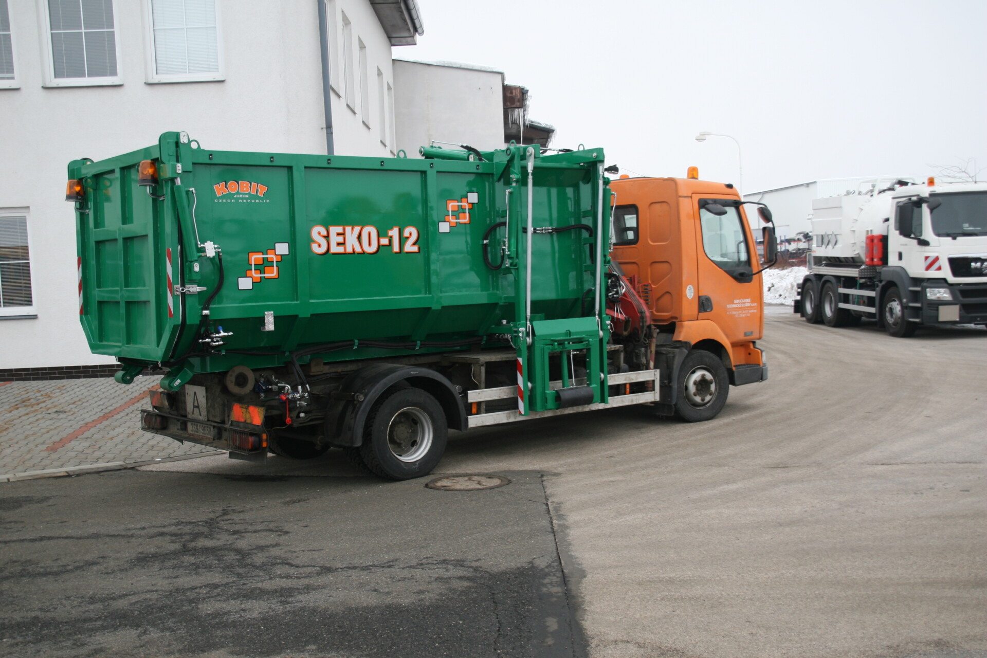 Municipal Solid Waste Collection Superstructure SEKO 6–30 - Image 4