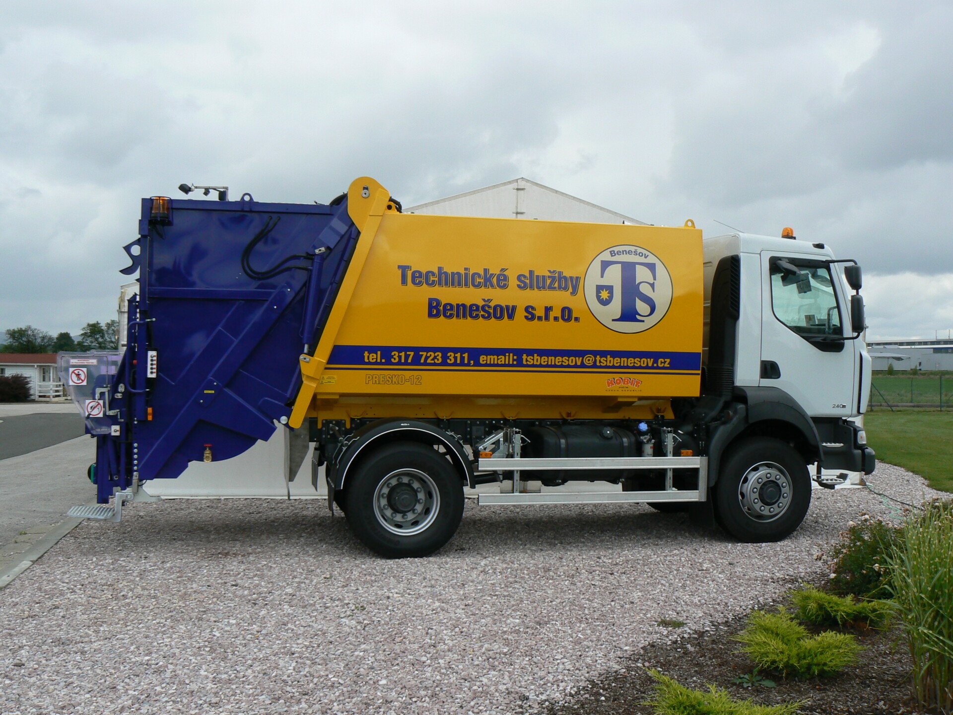 Municipal Solid Waste Collection Superstructure PRESKO 7–13 - Image 3