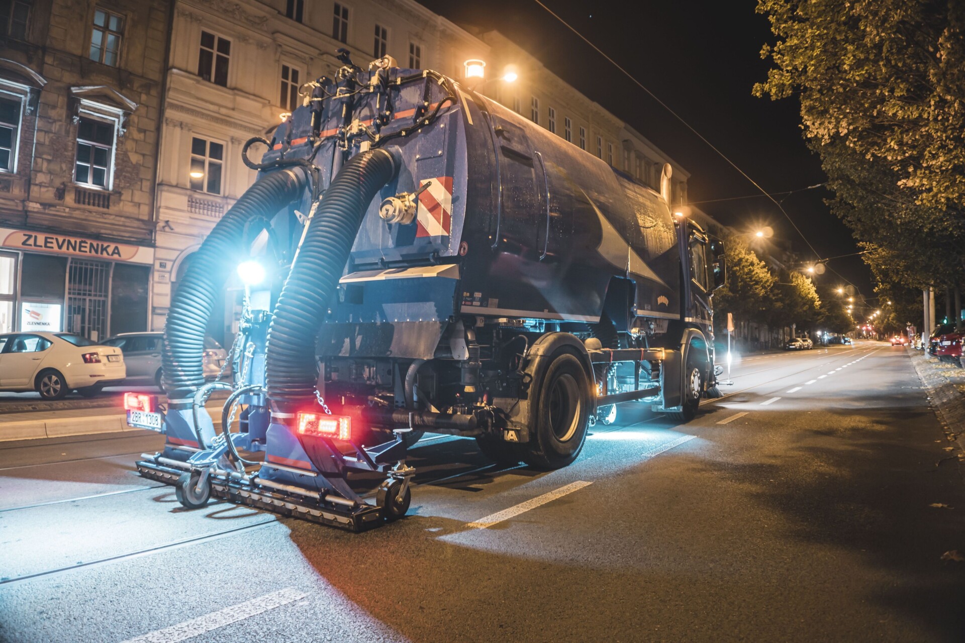 Speciální zametací nástavby - Obrázek 9