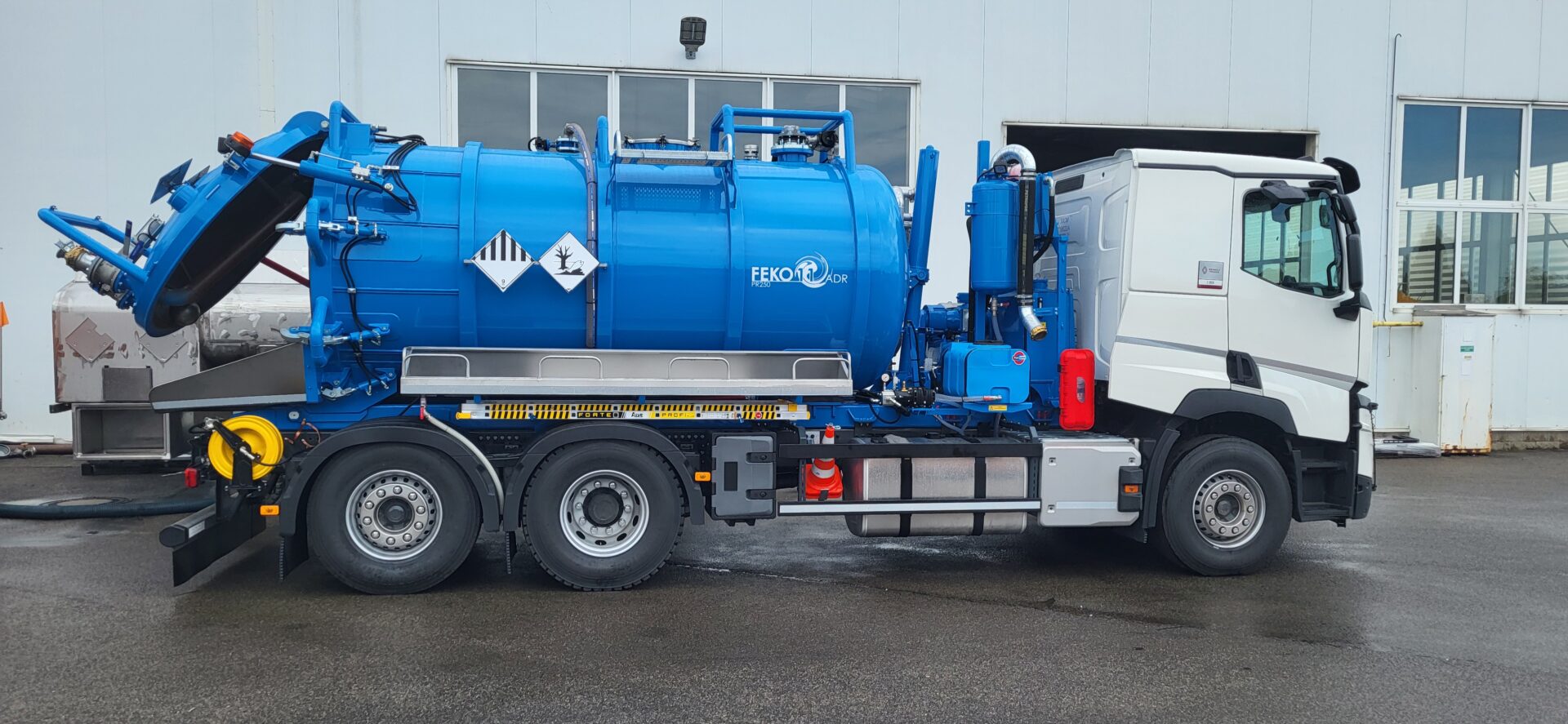 Vacuum and Combination Tank Superstructures FEKO 8–12 - Image 55