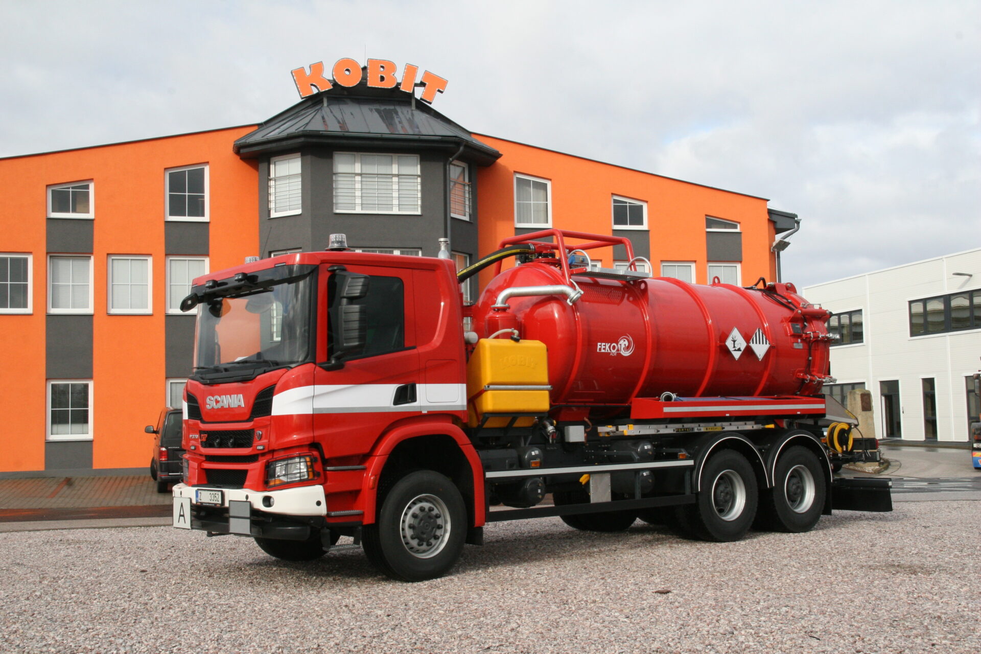 Vacuum and Combination Tank Superstructures FEKO 8–12 - Image 21