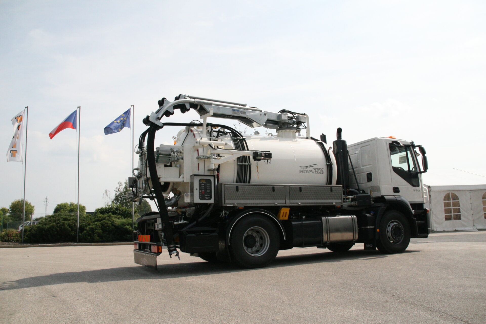 Vacuum and Combination Tank Superstructures FEKO 8–12 - Image 22