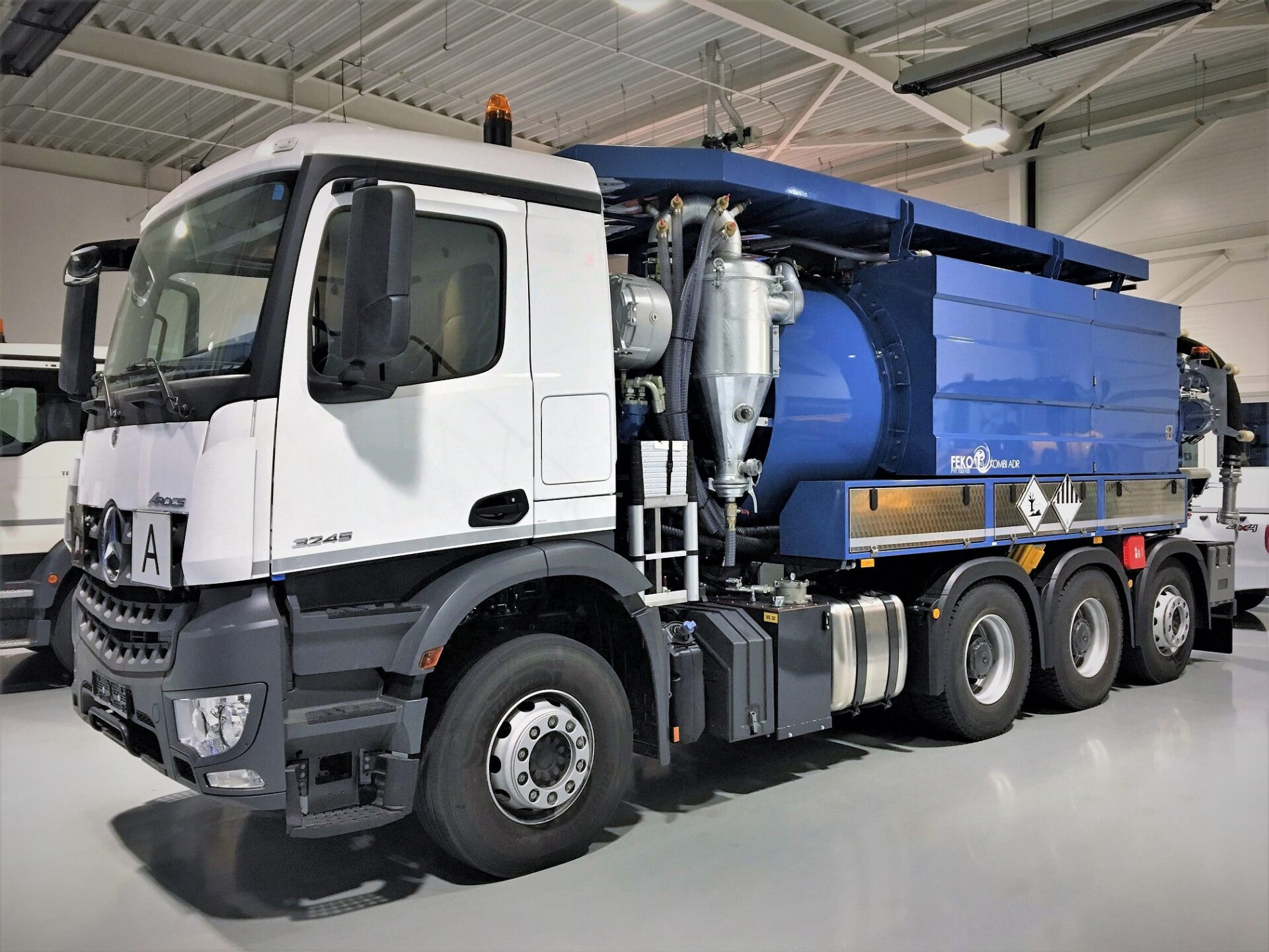 Vacuum and Combination Tank Superstructures FEKO 13–16 - Image 9