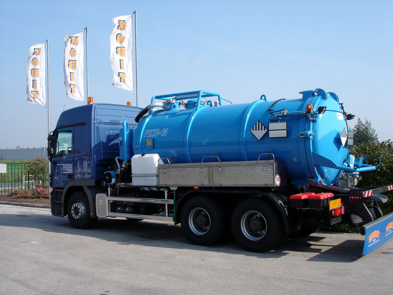 Vacuum and Combination Tank Superstructures FEKO 13–16 - Image 12