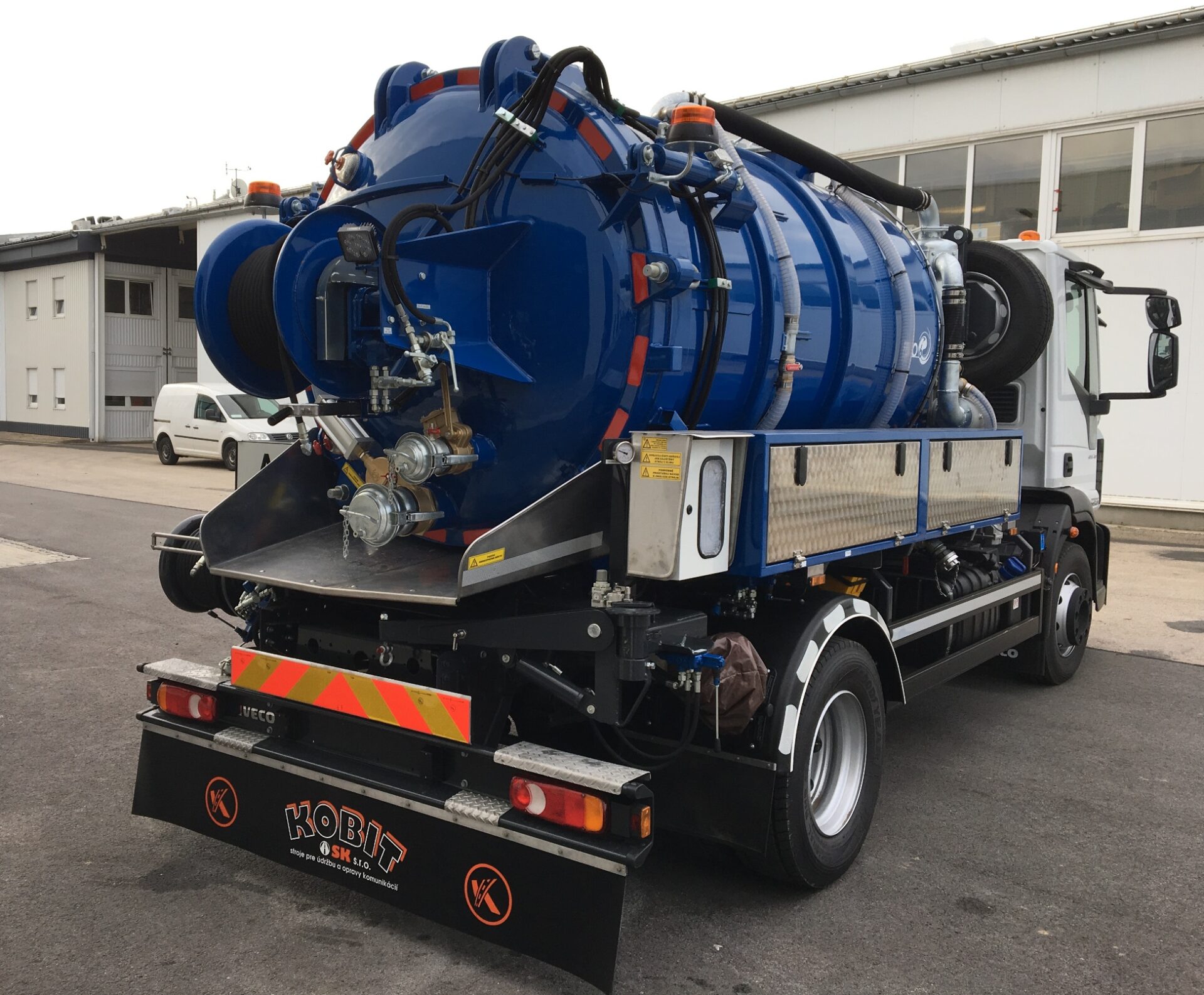Vacuum and Combination Tank Superstructures FEKO 5–7 - Image 15