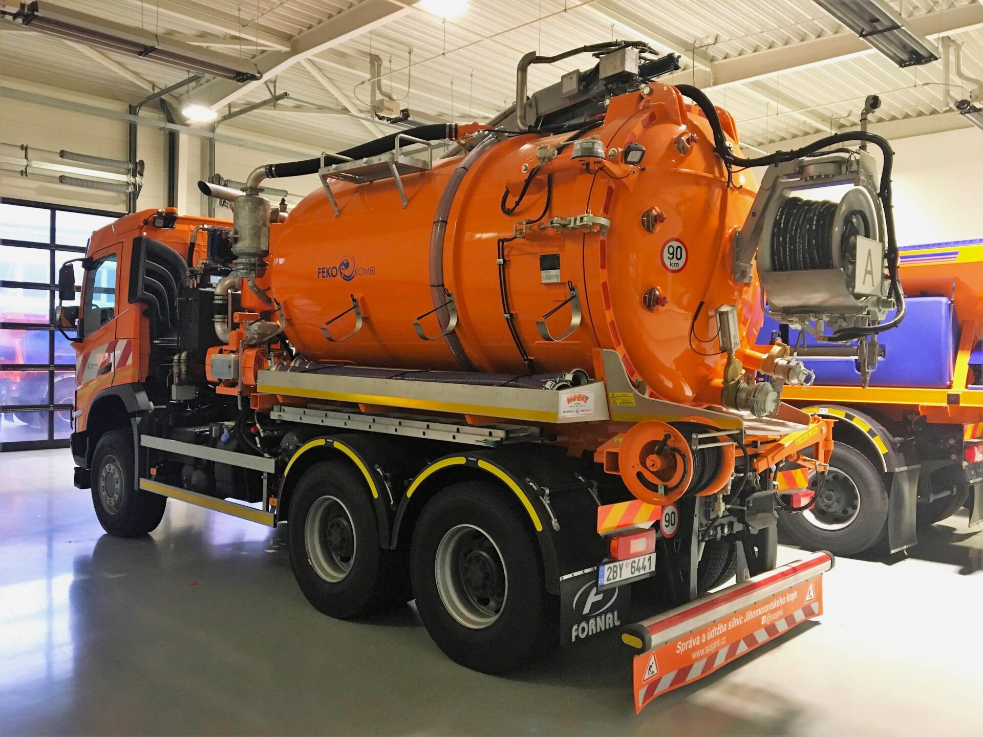 Vacuum and Combination Tank Superstructures FEKO 8–12 - Image 43